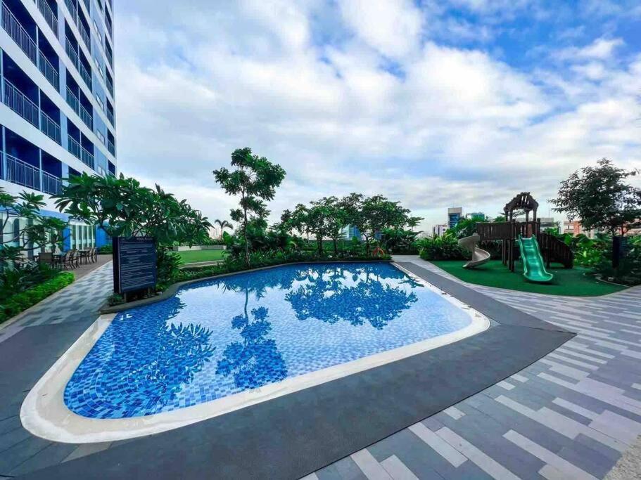 Air Residences - 1Bedroom Unit With Balcony - Wifi & Netflix Manila Exterior photo