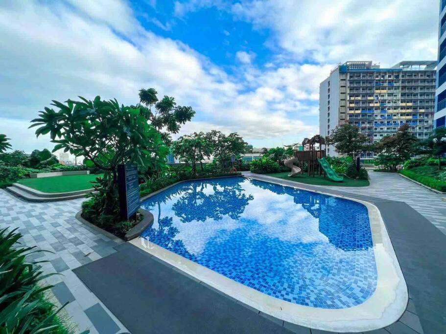 Air Residences - 1Bedroom Unit With Balcony - Wifi & Netflix Manila Exterior photo