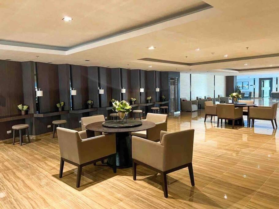 Air Residences - 1Bedroom Unit With Balcony - Wifi & Netflix Manila Exterior photo